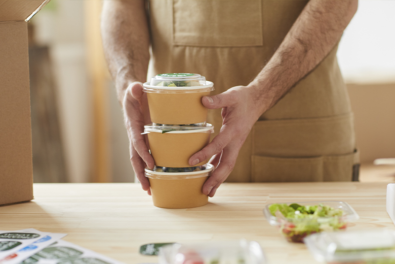 Quels sont les avantages de la vaisselle jetable?